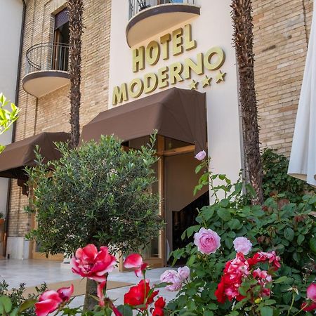 Hotel Moderno Assisi Esterno foto
