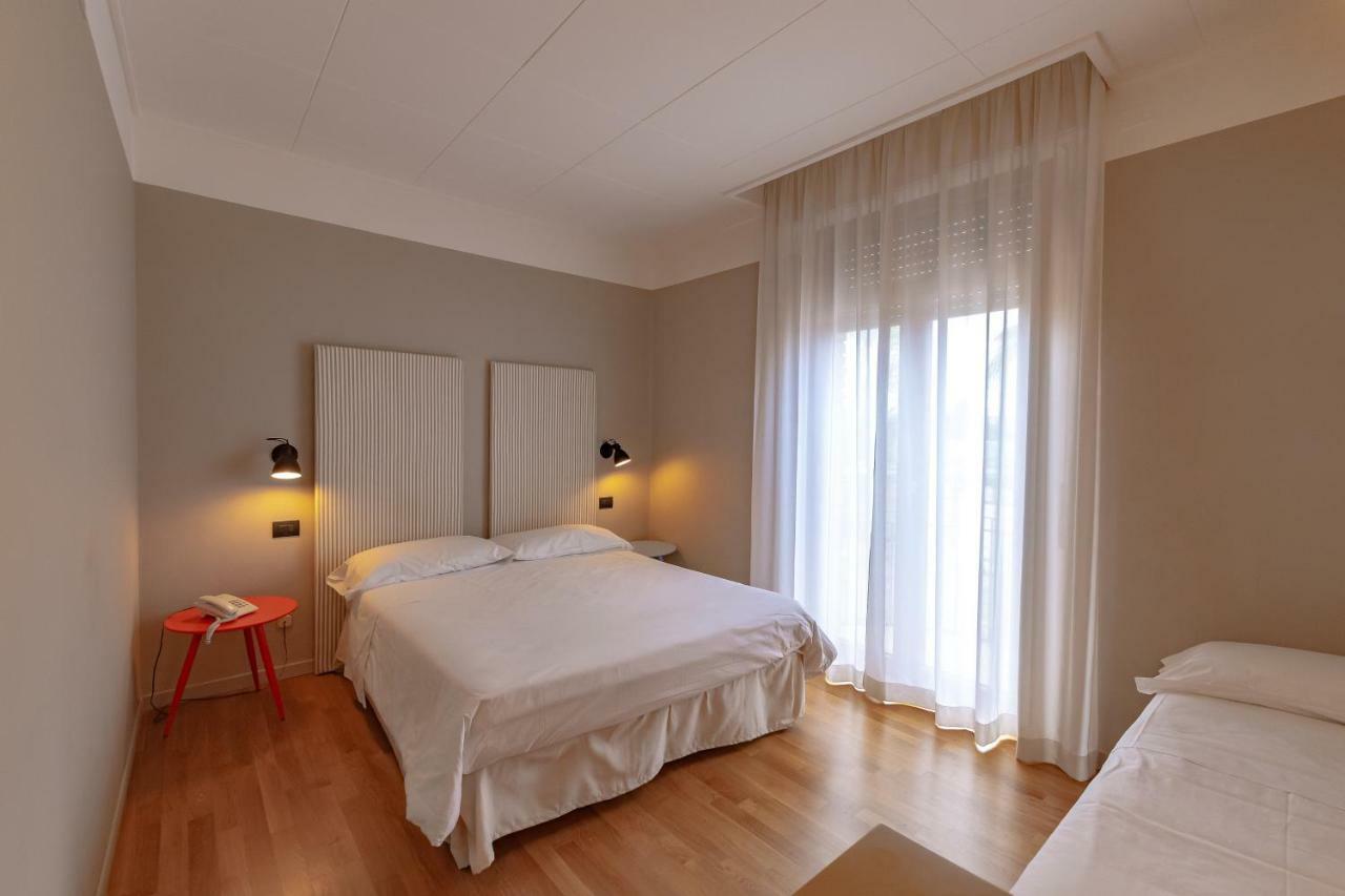 Hotel Moderno Assisi Esterno foto