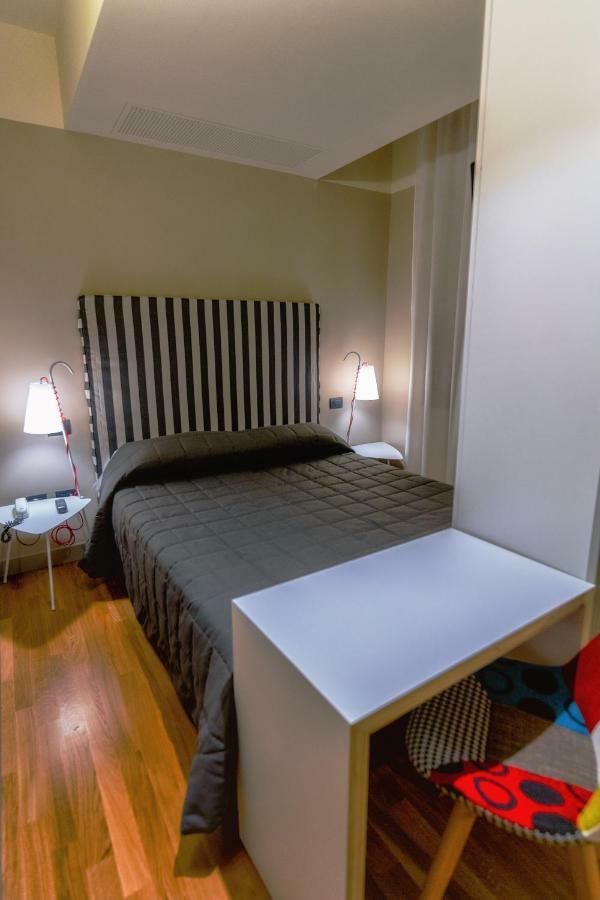 Hotel Moderno Assisi Esterno foto