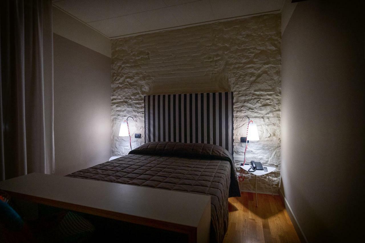 Hotel Moderno Assisi Esterno foto
